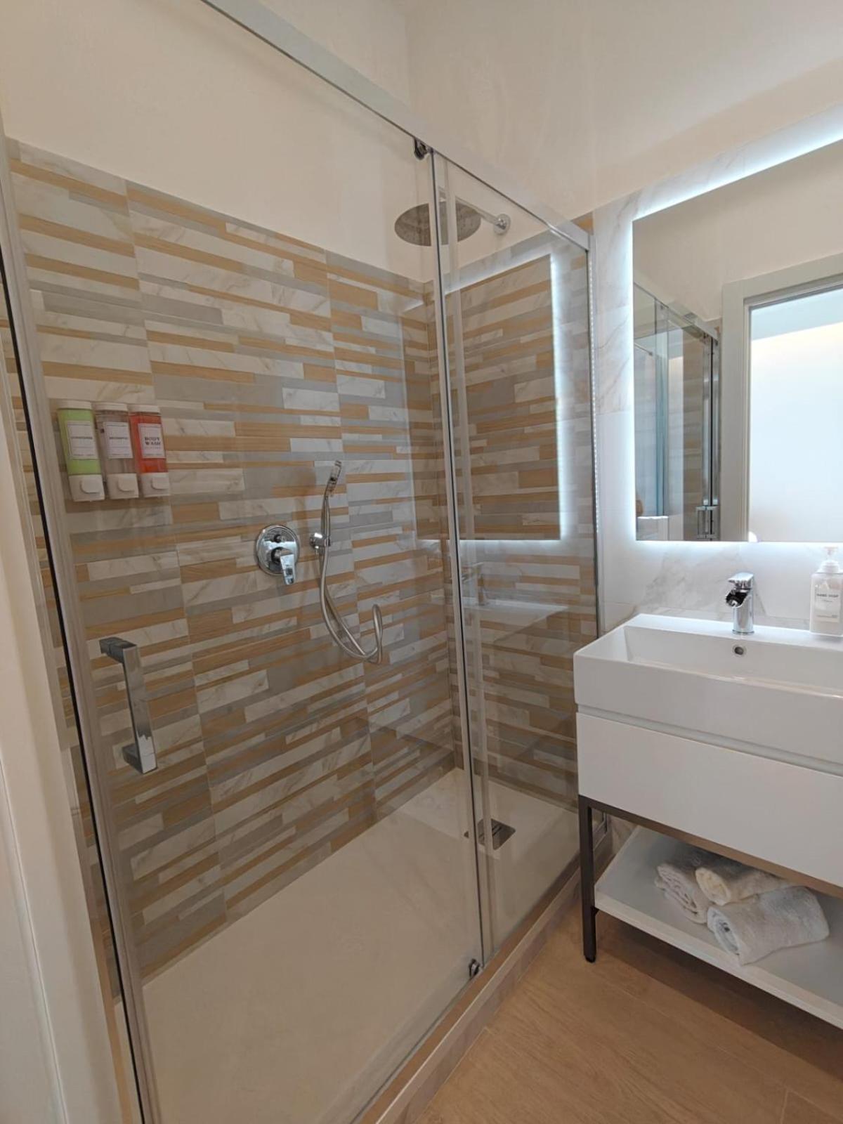 La Casa Di Mida Guest house