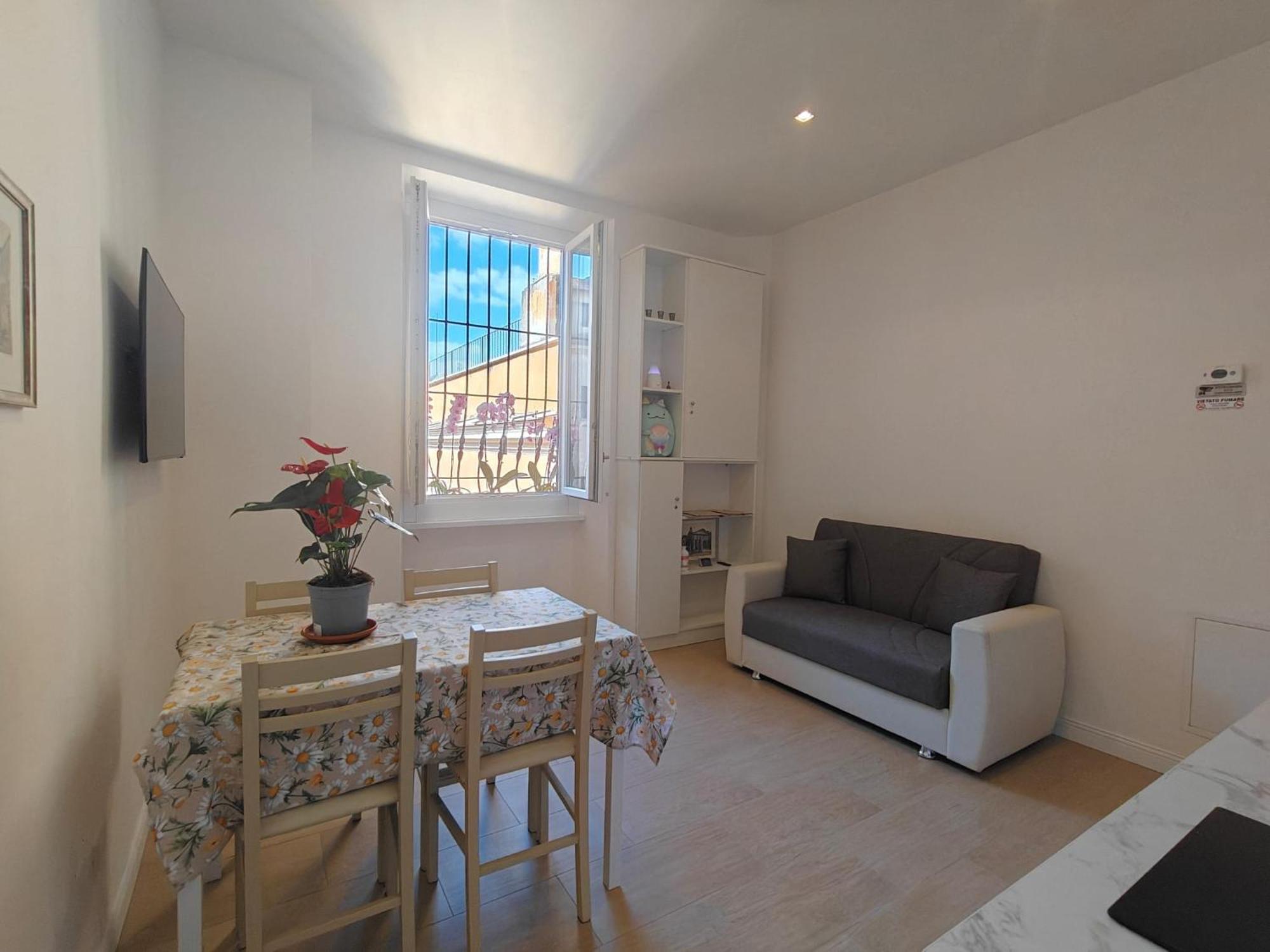 La Casa Di Mida Rome